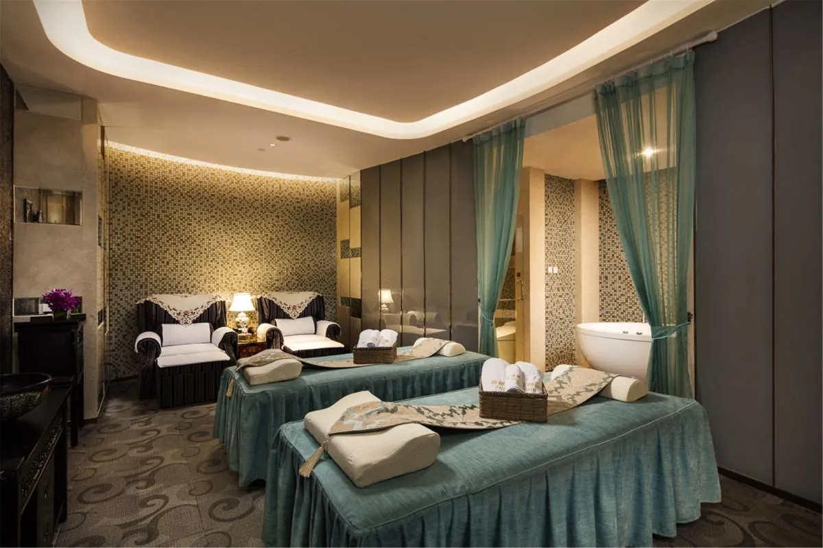 Image 2 of Royal Century Hotel Shanghai