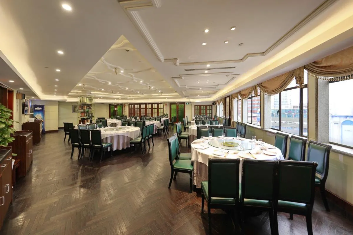 Image 3 of Seventh Heaven Hotel