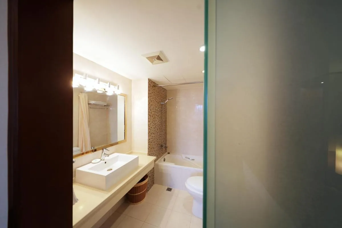Image 2 of Seventh Heaven Hotel