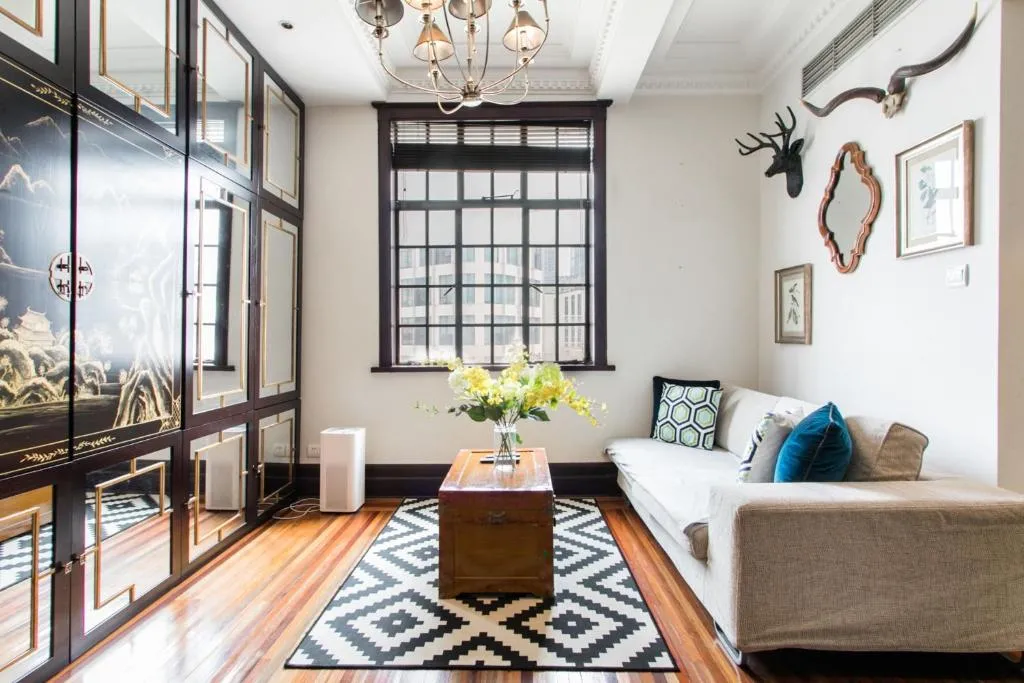Image of Shanghai Art Decor Suite W Nanjing Rd FFC