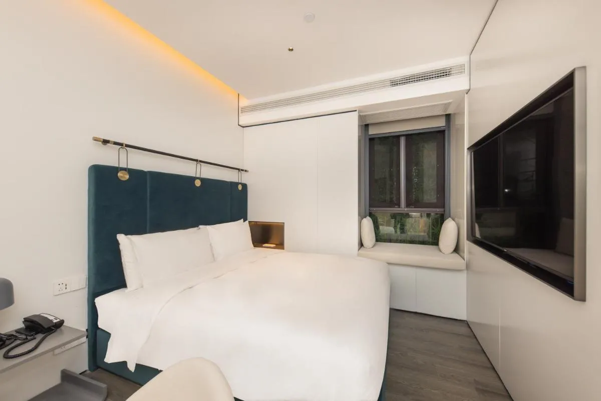 Image 2 of Shanghai Autoongo Bund Hotel