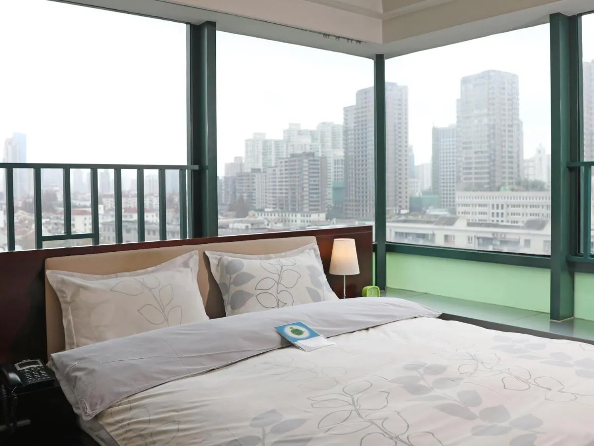 Image 1 of Shanghai Cosmo World Union Service Apartment