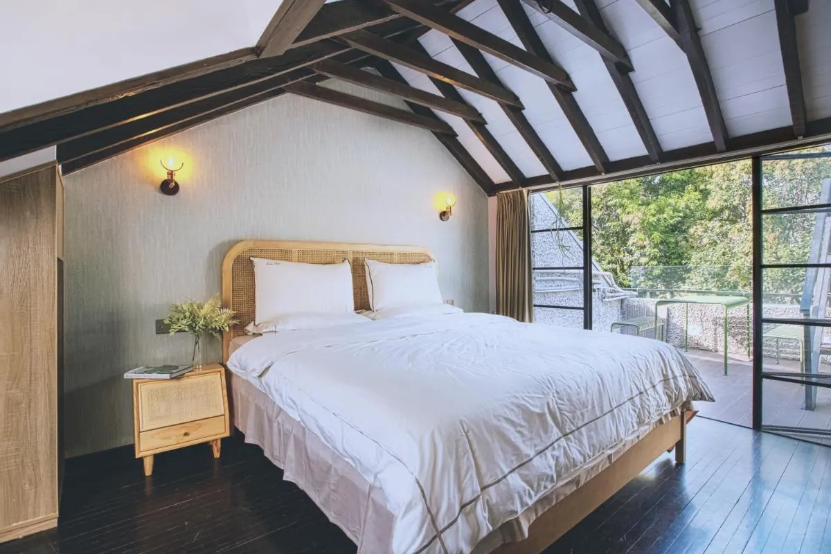 Image 1 of Shanghai Downtown Hills Boutique Guesthouse – Near Metro Line 7, Exit 3, Changping Road