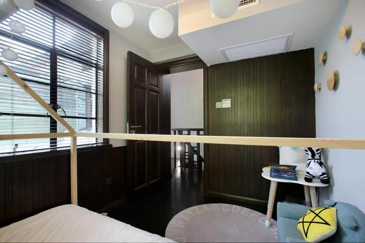Image 2 of Shanghai Downtown Hills Boutique Guesthouse – Near Metro Line 7, Exit 3, Changping Road