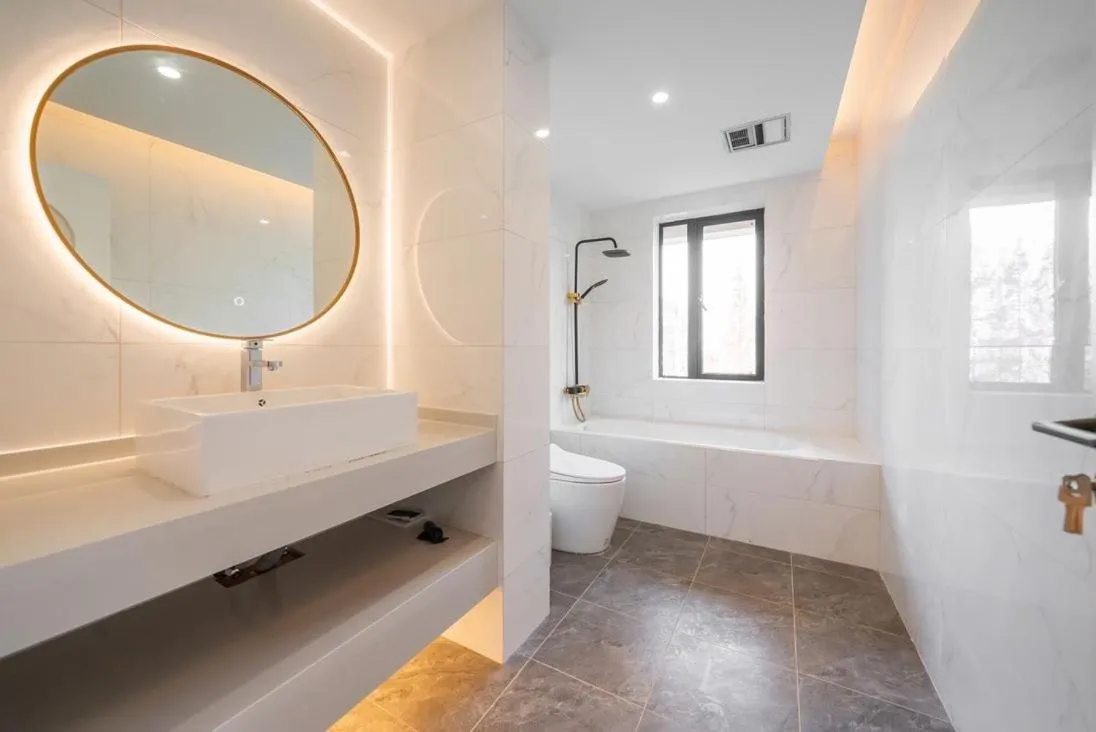 Image 2 of Shanghai Hills & Serendipity Family Homestay with 3 Bedrooms Near Line4&8 South Xizang Rd
