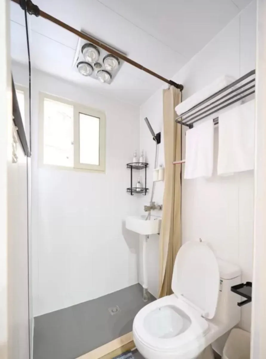 Image 3 of Shanghai Hills&Well-time Scandi Loft with Terrace Near Line2 Jing’an Temple
