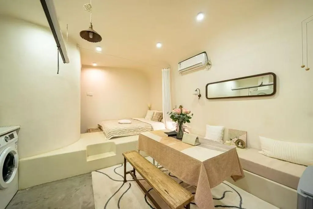 Image of Shanghai Hills & Well-time Serene Loft one step away to Huaihai Rd