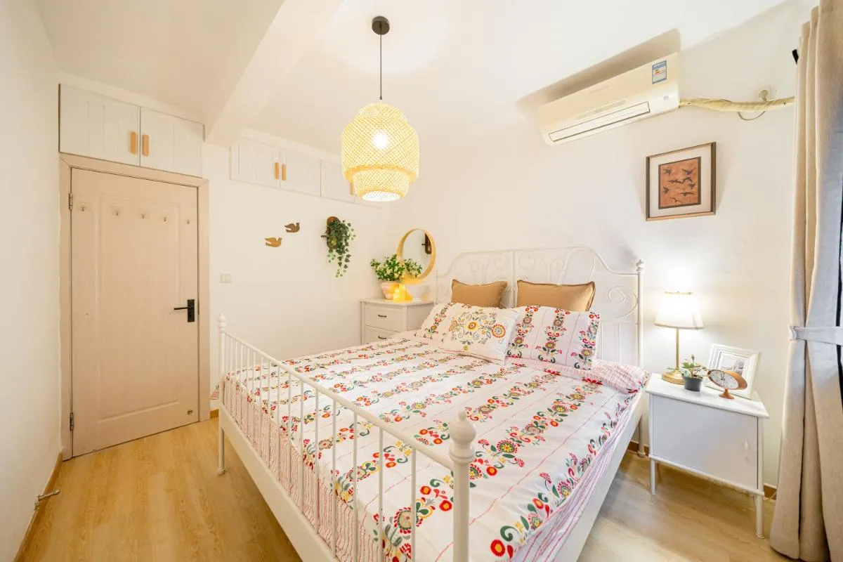 Image 5 of Shanghai Hills & Well-time Woodland 3 bedrooms Suite close to Photospot Wukang Mansion