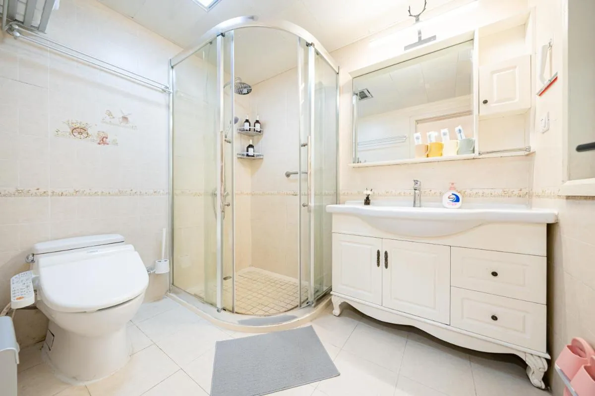 Image 6 of Shanghai Hills & Well-time Woodland 3 bedrooms Suite close to Photospot Wukang Mansion