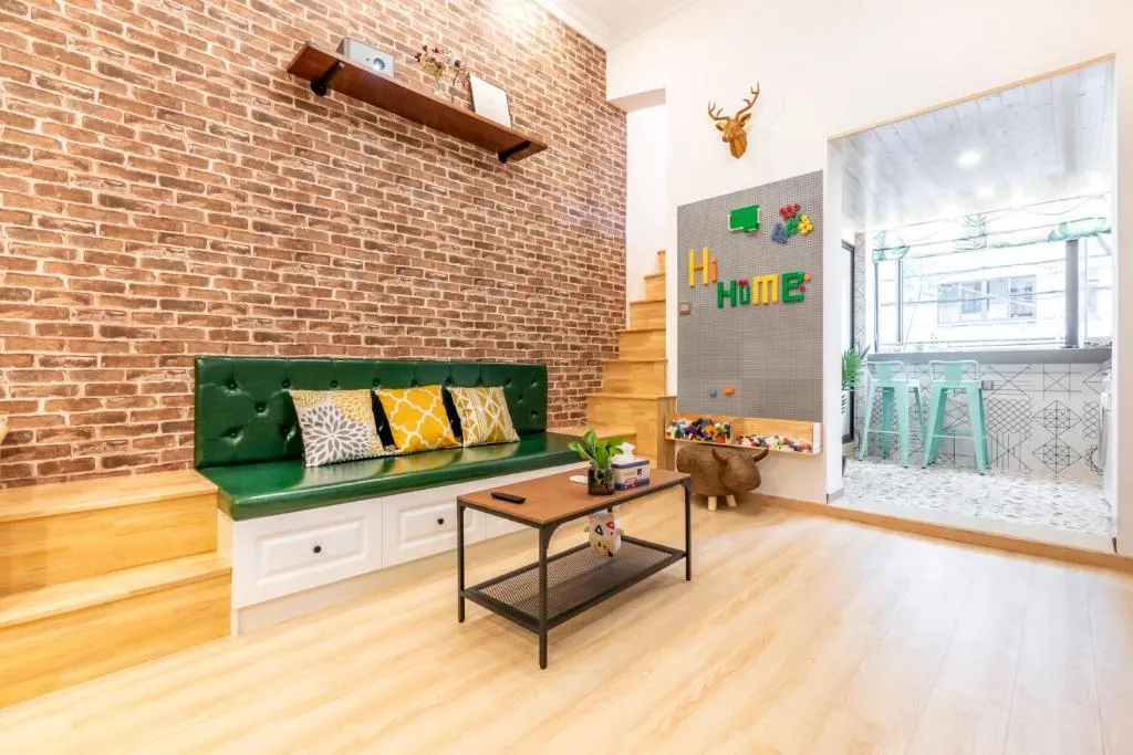 Image of Shanghai Hills&XING 1881 Homestay Near Line2 West Nanjing Rd