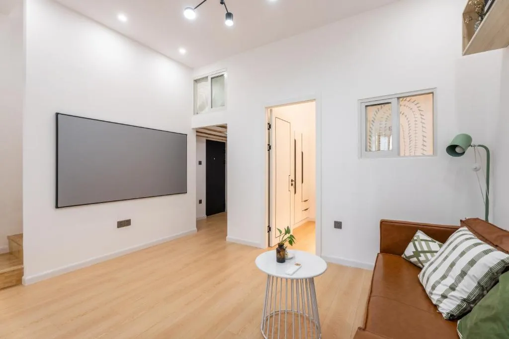Image of Shanghai Hills&XING 1885 Family Homestay Near Line2 & Line12 West Nanjing Road