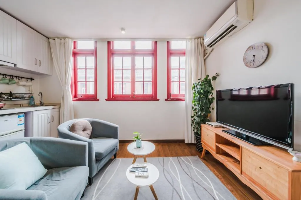 Image of Shanghai Hills&XING 302 Homestay Near Mid Huaihai Rd and Metro Line 1&13