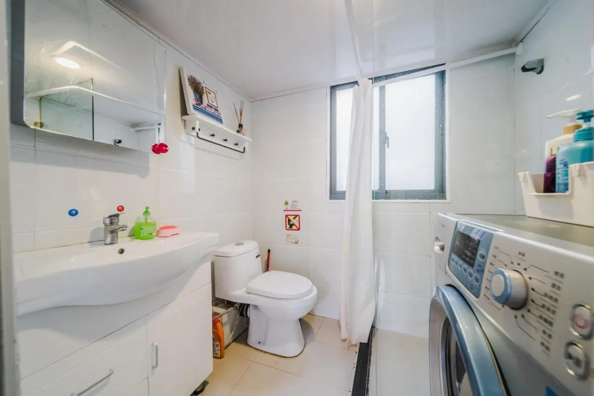 Image 6 of Shanghai Hills&XING 302 Homestay Near Mid Huaihai Rd and Metro Line 1&13