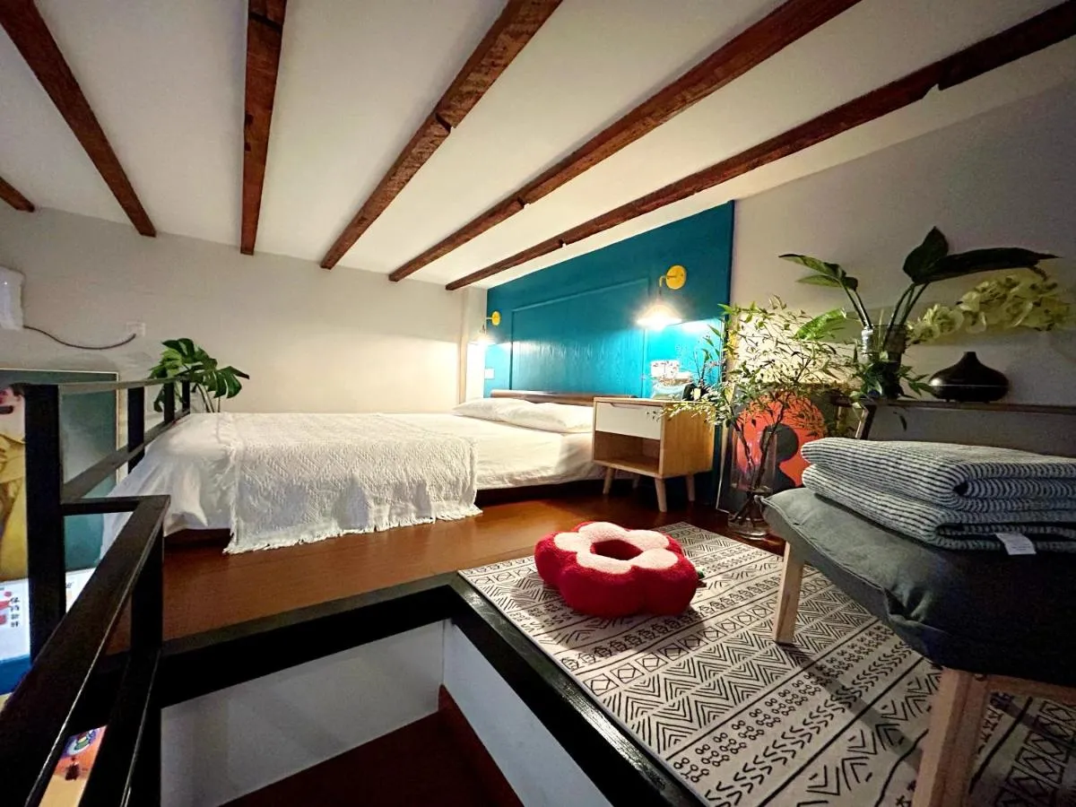 Image 1 of Shanghai Hills & ZINN City Bnb Near Line13 Mid Huaihai Rd & Changle Rd