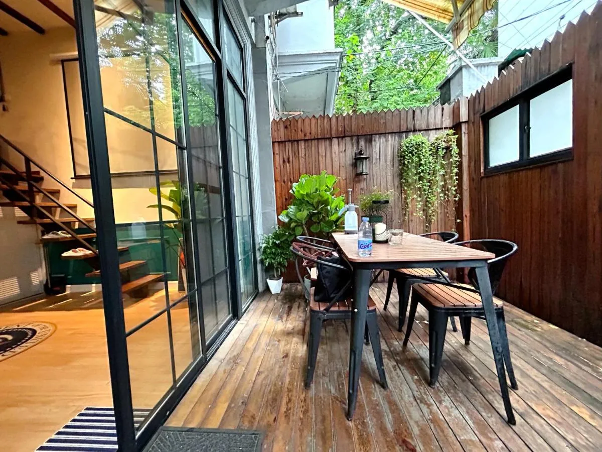 Image 6 of Shanghai Hills & ZINN City Bnb Near Line13 Mid Huaihai Rd & Changle Rd