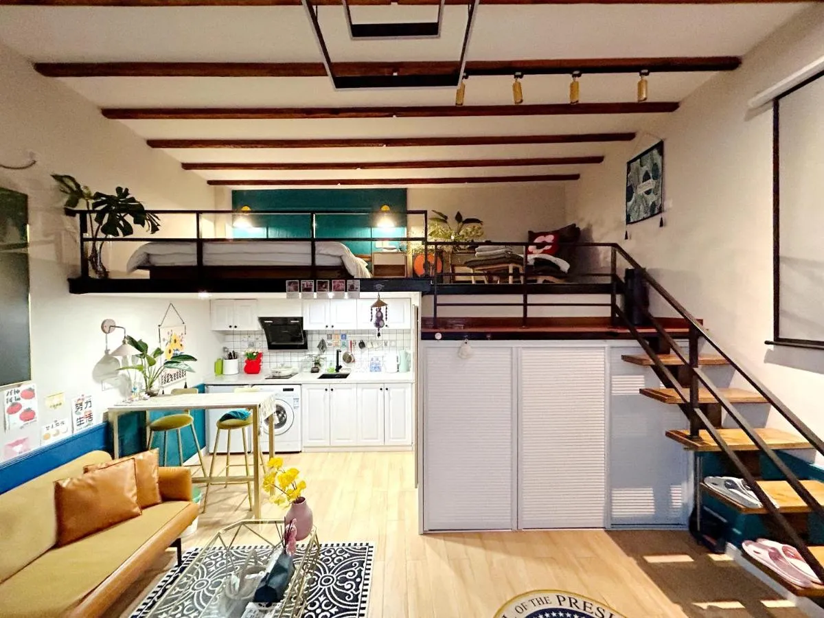 Image 2 of Shanghai Hills & ZINN City Bnb Near Line13 Mid Huaihai Rd & Changle Rd