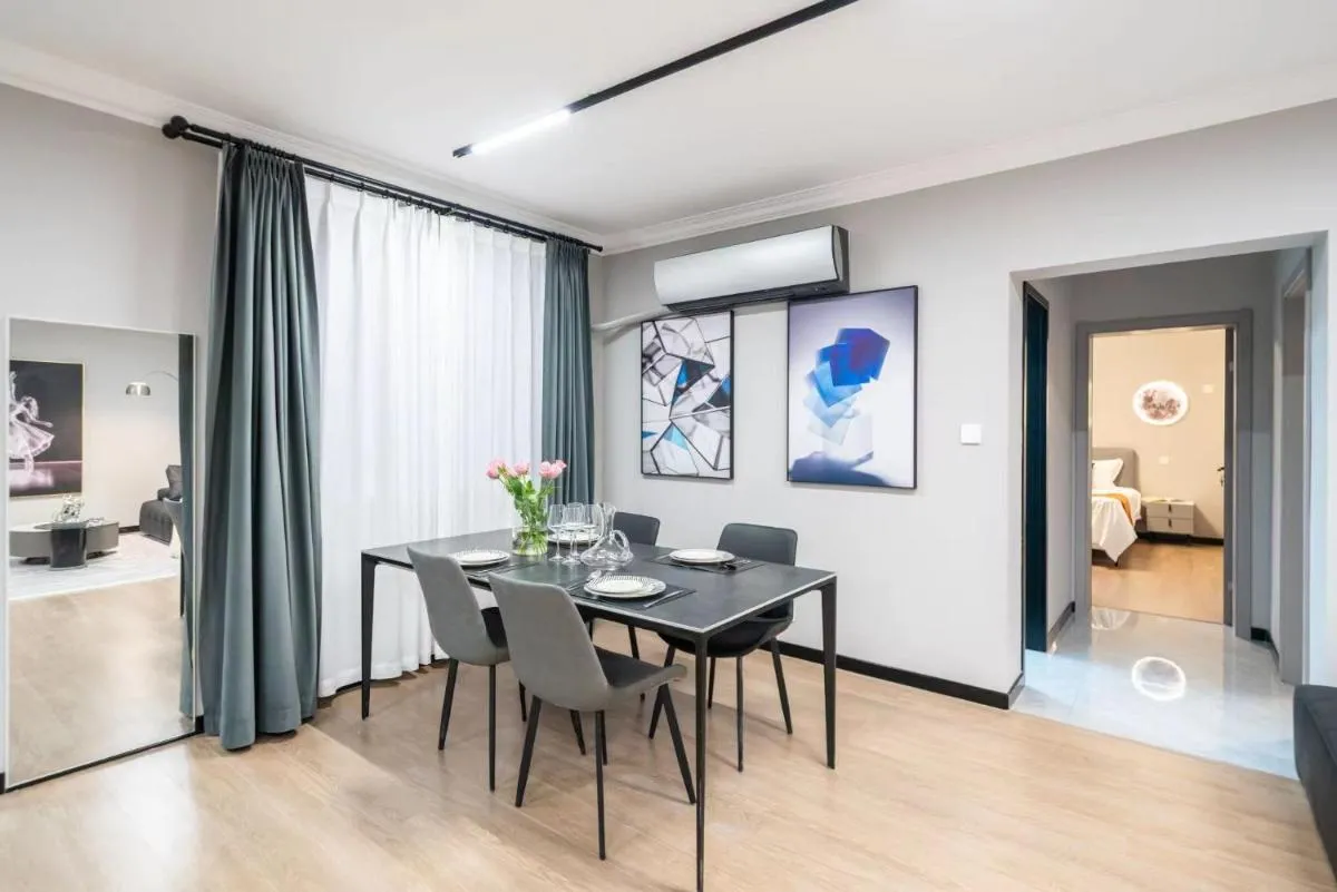 Image 3 of Shanghai Lemon Apartment