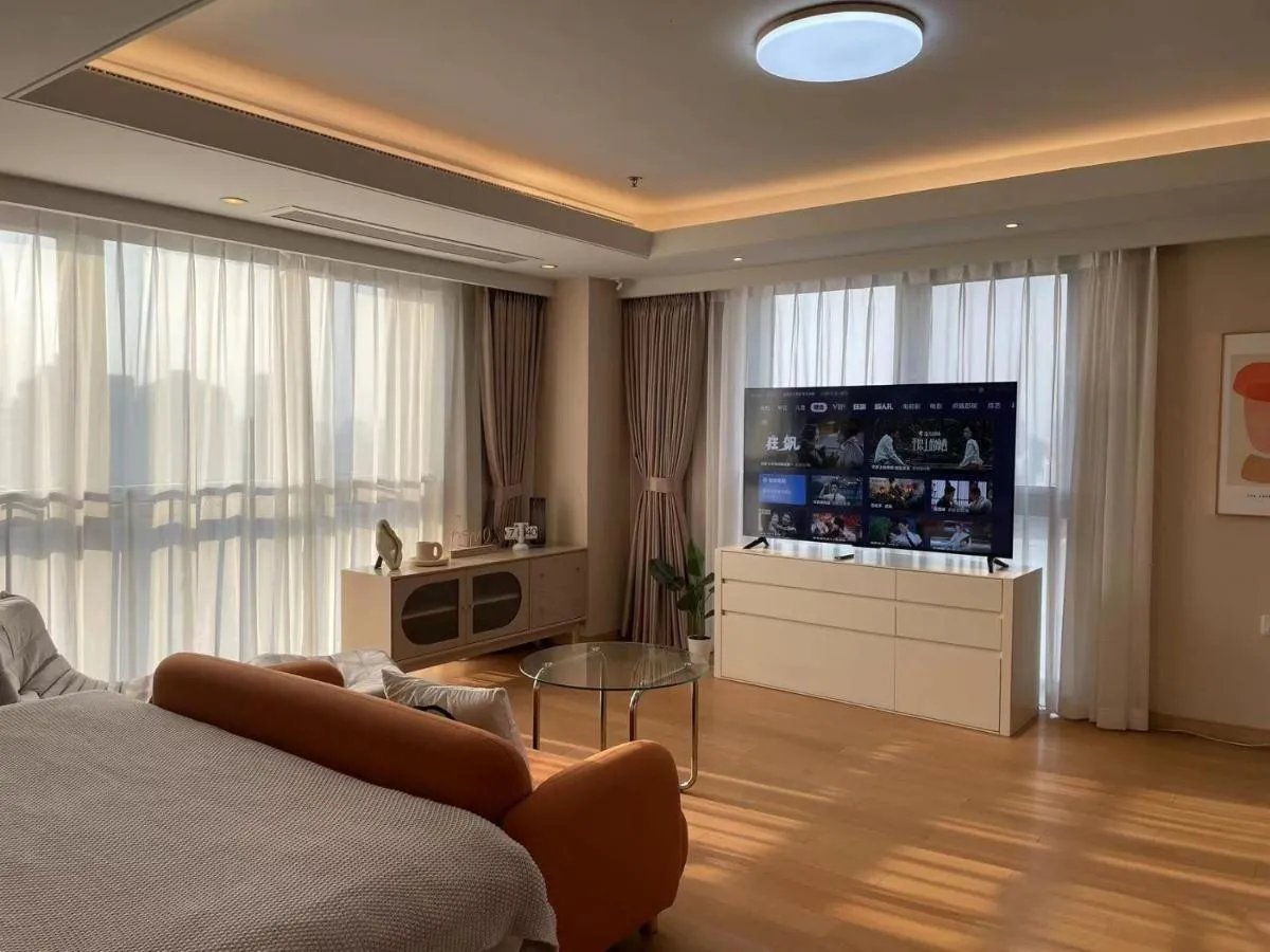 Image 4 of Shanghai Lerongju Boutique Apartment