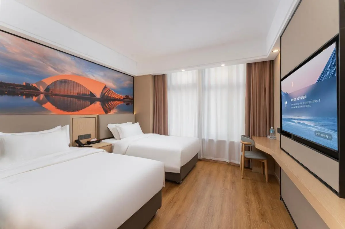 Image 6 of Shanghai Manhua Hotel-Provides free shuttle service to Disneyland