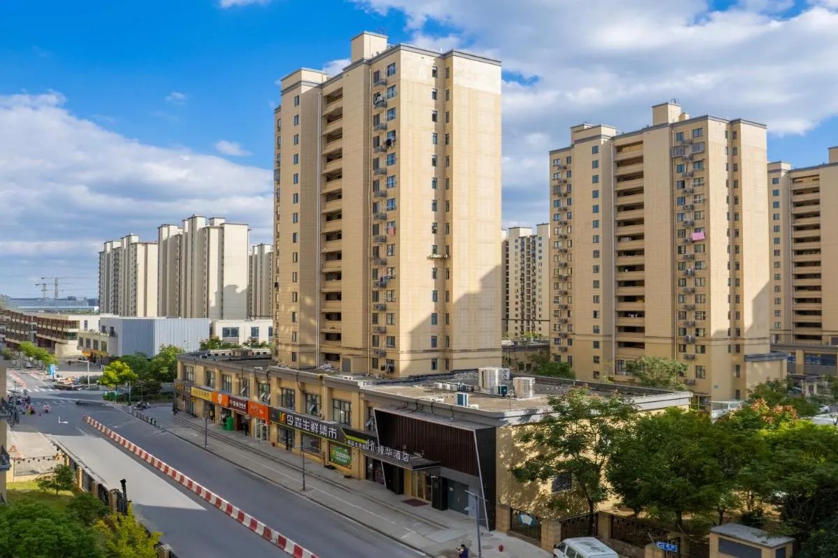 Image 5 of Shanghai Manhua Hotel-Provides free shuttle service to Disneyland