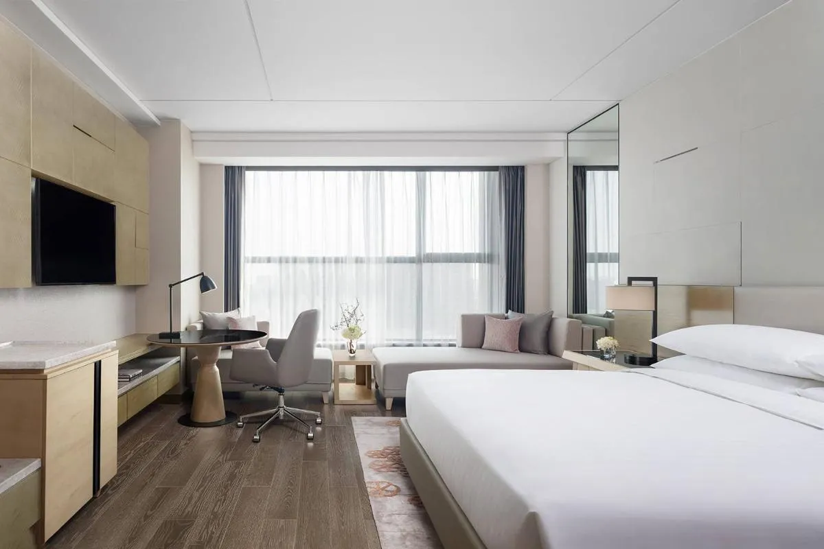 Image 1 of Shanghai Marriott Hotel Kangqiao
