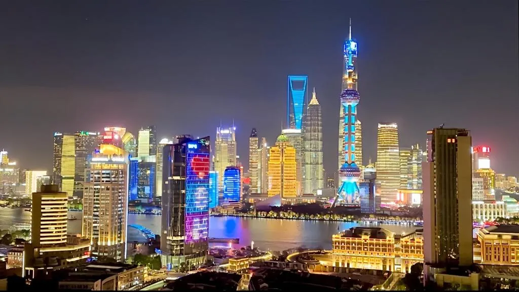 Image of Shanghai Shining River Apartment -Near the Bund