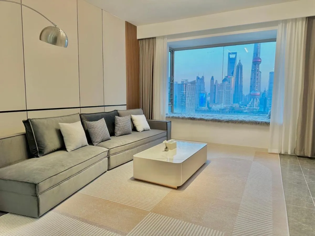Image 6 of Shanghai Shining River Apartment -Near the Bund
