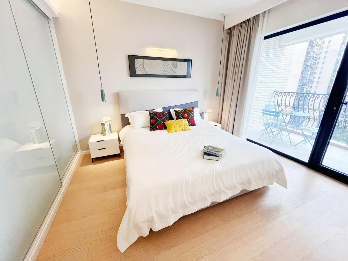 Image 1 of Shanghai Sunshine House – family friendly suite – near the Bund & Yu Garden