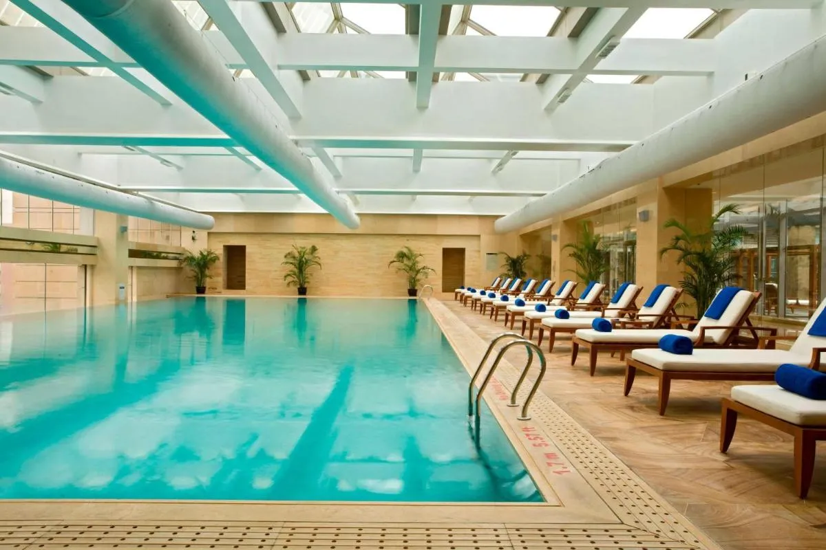Image 2 of Sheraton Grand Shanghai Pudong Hotel & Residences