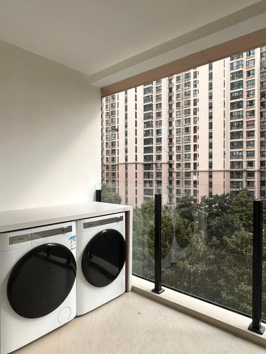 Image 5 of Sunny Abode 中远A 2Bedroom river view near Suzhou River