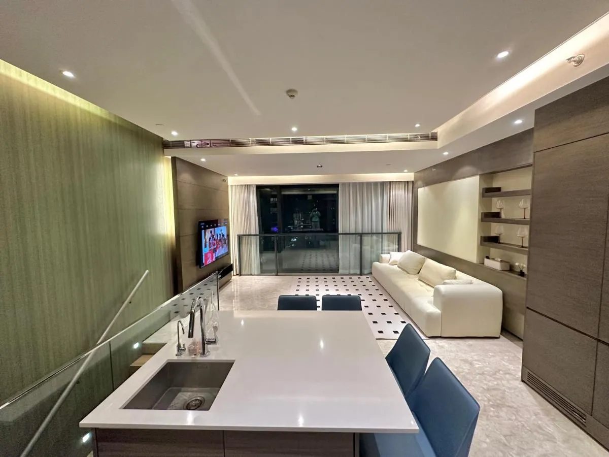 Image 4 of ZHome-Deplex luxury apartment-Near The Bund