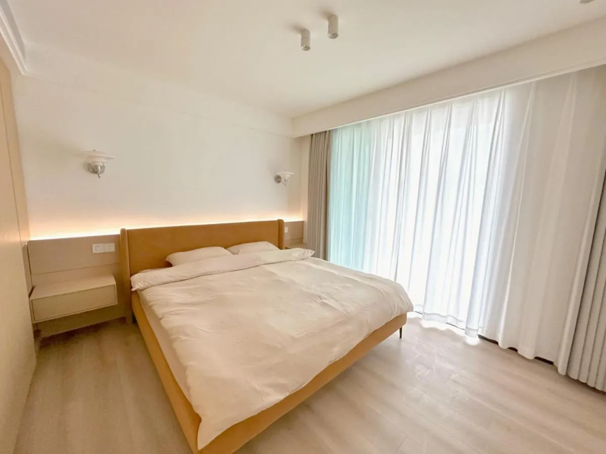 Image 5 of ZHome-Modern 3 bedrooms apartment – near NanJing Road