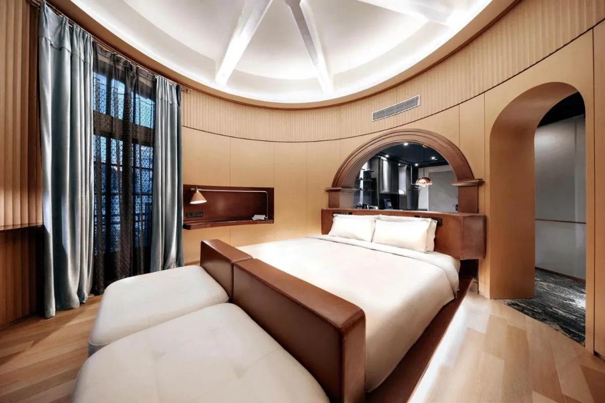 Image 1 of Z Hotel Shanghai Bund Shamei Building